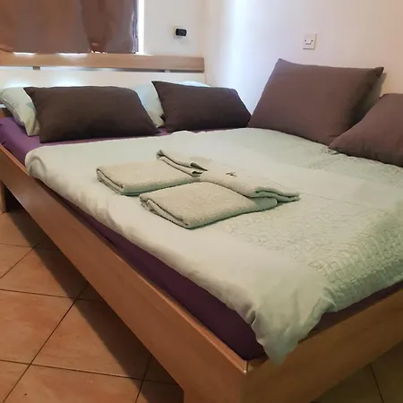 Apartmani Petra Pula Extérieur photo